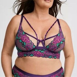 Torrid Floral Lace Bralette Size 2 Purple Strappy Valentine’s Day Lingerie